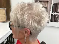 Hairvorragend COIFFURE MARTINA