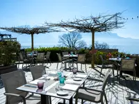 Racine Restaurant