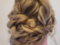Chic & Trendy