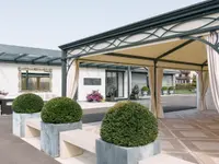 Stone Group AG