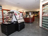 Gotthard Apotheke Parfumerie - Klicken Sie, um das Bild 2 in einer Lightbox vergrössert darzustellen