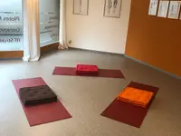Praxis für Körpertherapie und Bewegung in Zürich - REalEASE
