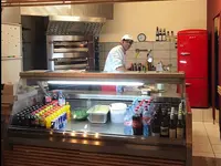 Pizzeria da Emilio/ Comestibles Etienne