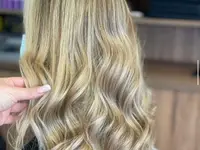 Meyrinos Salon Coiffure