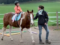 Le Crin d'Herbe -Equithérapie Enfants & Adolescents - Klicken Sie, um das Bild 2 in einer Lightbox vergrössert darzustellen