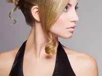 Coiffure Europe GmbH - Klicken Sie, um das Bild 6 in einer Lightbox vergrössert darzustellen