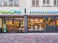 Nature First Apotheke & Drogerie - Klicken Sie, um das Bild 1 in einer Lightbox vergrössert darzustellen