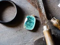 Edelsteinschmuck & Eheringe, Saintscraft