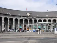 Praxis für Oralchirurgie und Implantologie Zürich Dr. Georg Damerau - Klicken Sie, um das Bild 7 in einer Lightbox vergrössert darzustellen