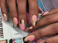 Glamour Nail Center