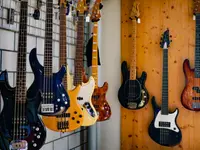 Guitar-Repairs Urs Winkler