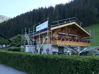 Markus Pfister Spenglerei + Bedachungen