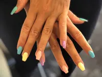 Glamour Nail Center