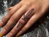 Neverland Tattoo und Piercing Studio