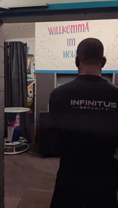 Infinitus Security sorgt für einen positiven Eindruck beim ersten Kontakt in ihrer Einrichtung.