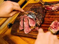 OAK WINE & GRILL