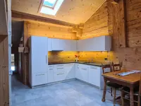HolzArt AG Innenausbau, Küchen, Fenster