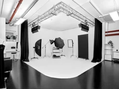 dot RAW Studio GmbH