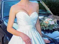 Russell's Elegance. Robe de rêve pour un jour inoubliable