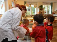 Montessori Kindergarten Sonne - Klicken Sie, um das Bild 13 in einer Lightbox vergrössert darzustellen