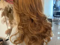 7th Sense Hairstyling