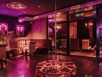 Club Millenium Kontaktbar