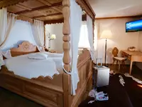 Hôtel de Ville***