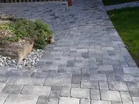 Blattert Garten- und Rasenpflege GmbH