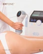 Emtone Wenn Haut Luxus atmet. Cellulite wird sanft geglättet, das Gewebe neu definiert – für eine Silhouette, die nichts als Perfektion zeigt.