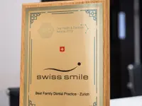 Zahnarzt Zürich Bahnhofstrasse | swiss smile Zentrum für Zahnmedizin - Klicken Sie, um das Bild 2 in einer Lightbox vergrössert darzustellen