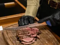 OAK WINE & GRILL