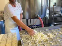 Fromagerie Fleurette Arnaud Guichard Sàrl - Klicken Sie, um das Bild 7 in einer Lightbox vergrössert darzustellen