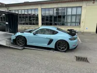 Veluxio – Geschlossener Autotransport Schweiz & Europa