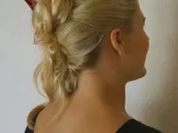 Hairpoint. Coiffeur. - Klicken Sie, um das Bild 4 in einer Lightbox vergrössert darzustellen