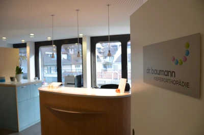 Dr. Baumann Zahnspange Invisalign St. Gallen