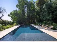 FLORIPOOL DI KRASNIQI