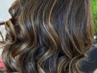 WOW Hairstyling GmbH