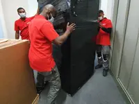 the SMC, the Swiss Moving Company SA