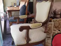Tappezziere Castelli 'Polsterklinik'