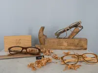 FLÜCKIGER OPTIK & HÖRCENTER GmbH