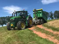 PEIRY SNC Travaux Agricoles - Klicken Sie, um das Bild 13 in einer Lightbox vergrössert darzustellen