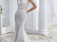 Russell's Elegance. Robe de rêve pour un jour inoubliable