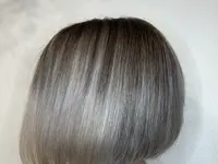IL SORRISO DEI CAPELLI