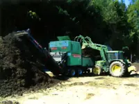 Schneider Kompostieranlage - Klicken Sie, um das Bild 2 in einer Lightbox vergrössert darzustellen