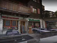 Pizzeria da Emilio/ Comestibles Etienne