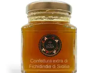 Trinakria food shop