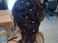 Chic & Trendy