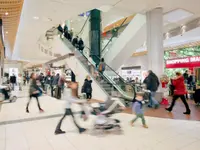 Shopping Center St. Jakob-Park – Cliquez pour agrandir l’image 5 dans une Lightbox