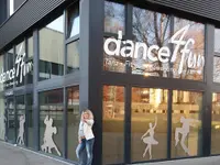 Tanzschule dance4fun - Klicken Sie, um das Bild 1 in einer Lightbox vergrössert darzustellen