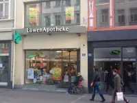 Löwen Apotheke - Klicken Sie, um das Bild 1 in einer Lightbox vergrössert darzustellen